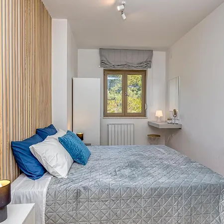 Stoja Apartment