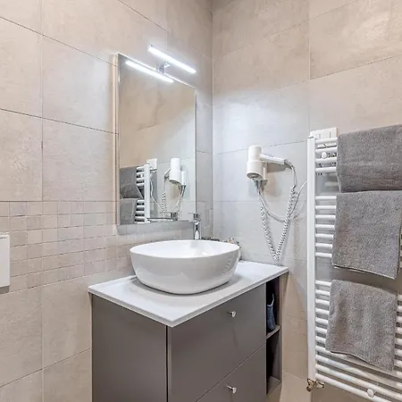 Apartment Stoja *